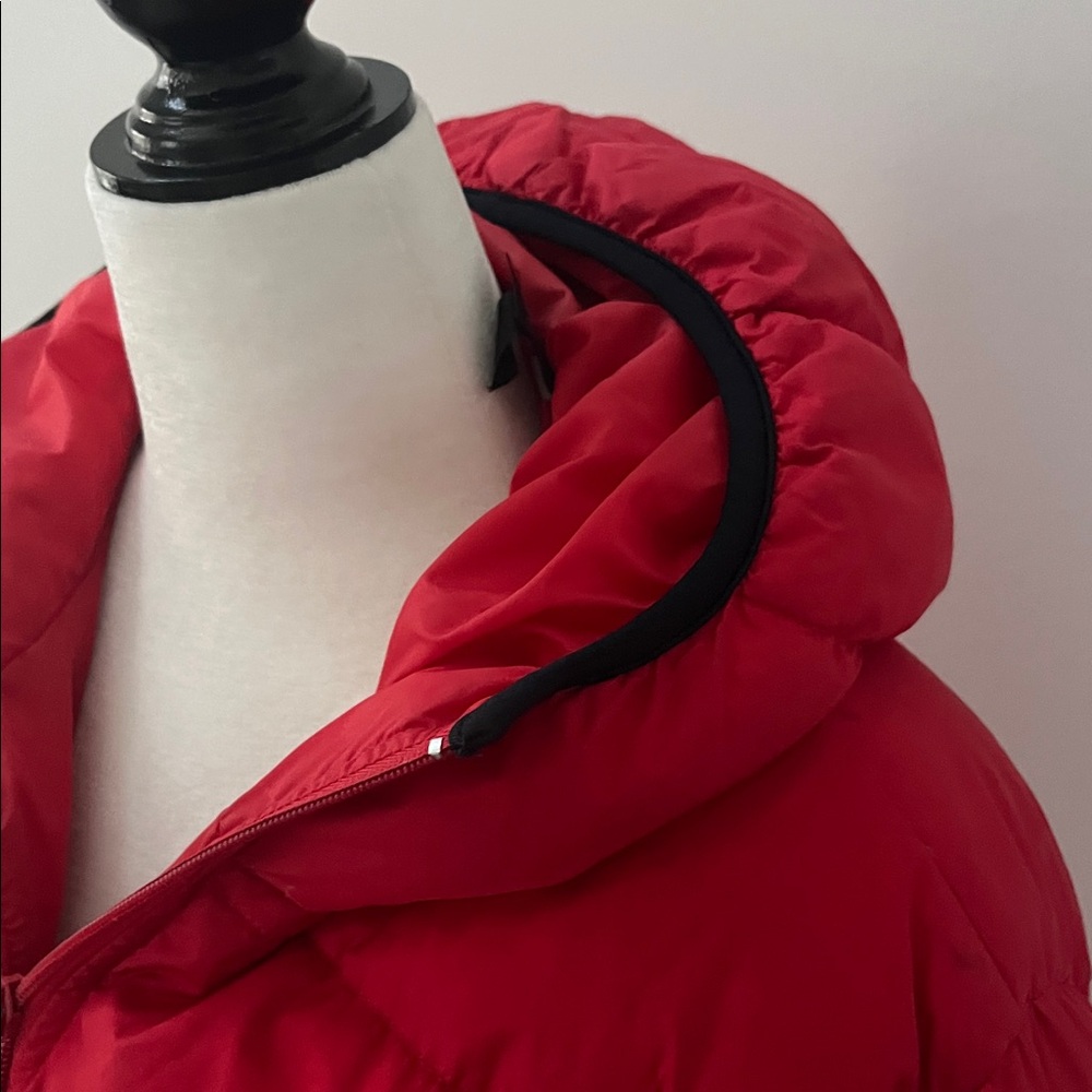 DKNY Vintage Y2K Down Filled Red Puffer Jacket - Picture 4 of 10